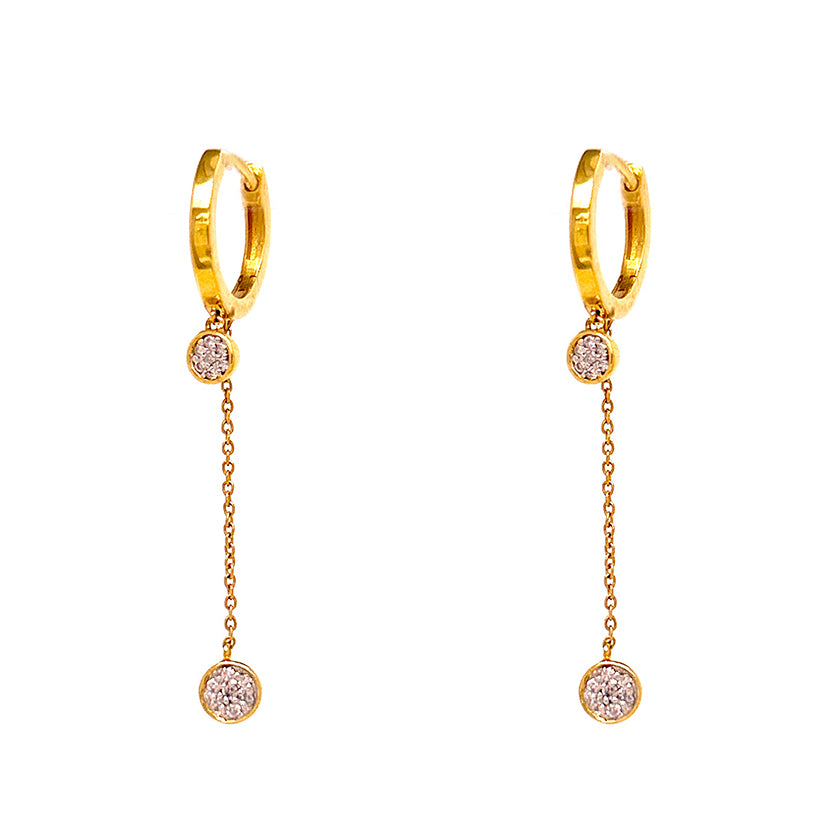 Argollas con colgante de cadena y diamantes