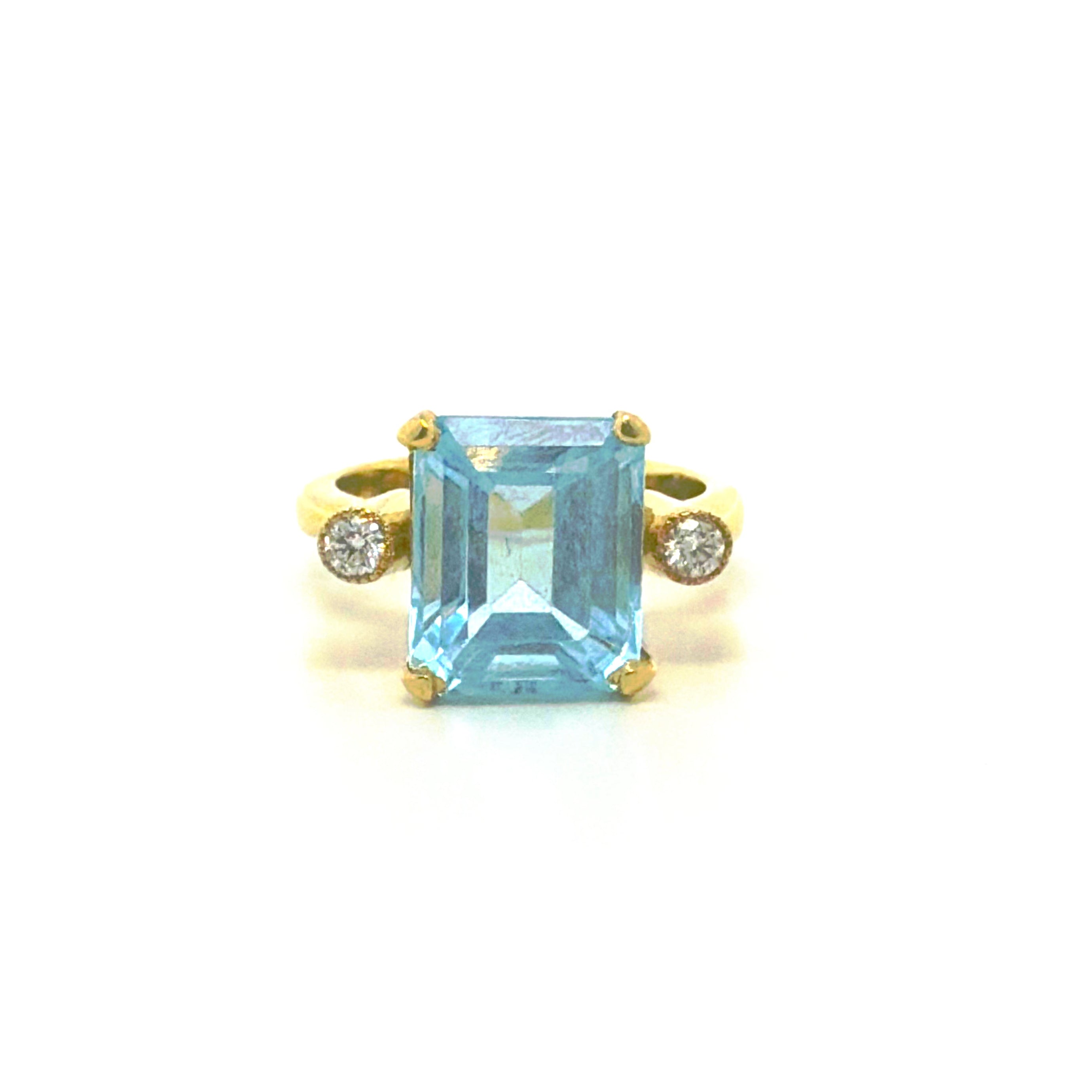 Anillo Aguamarina Oro 18 Kilates