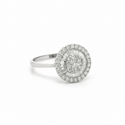 Anillo Roseta Oro Blanco 18 Kt Diamantes