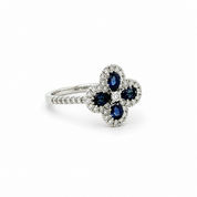 Anillo trébol Zafiro