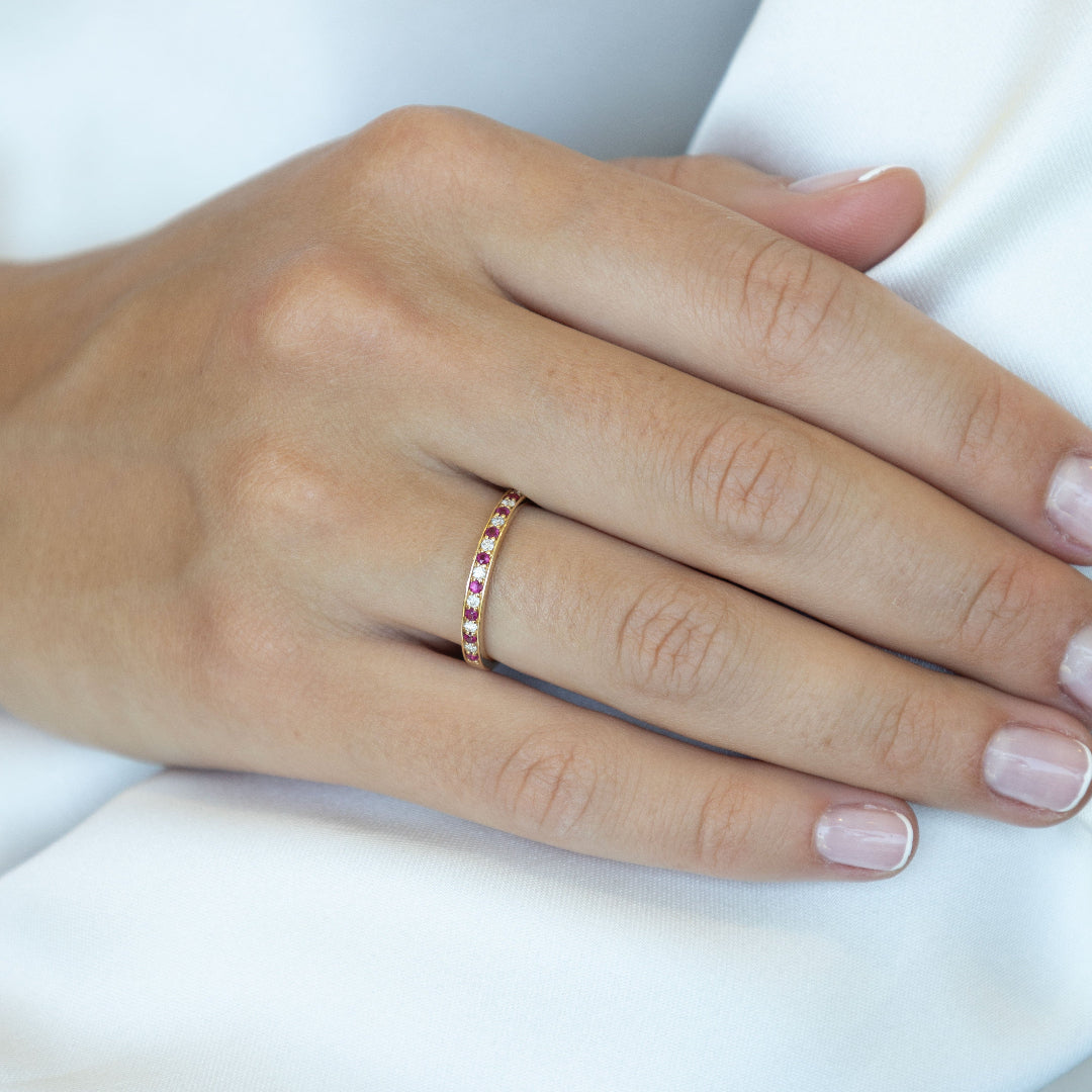 Anillo Isidora