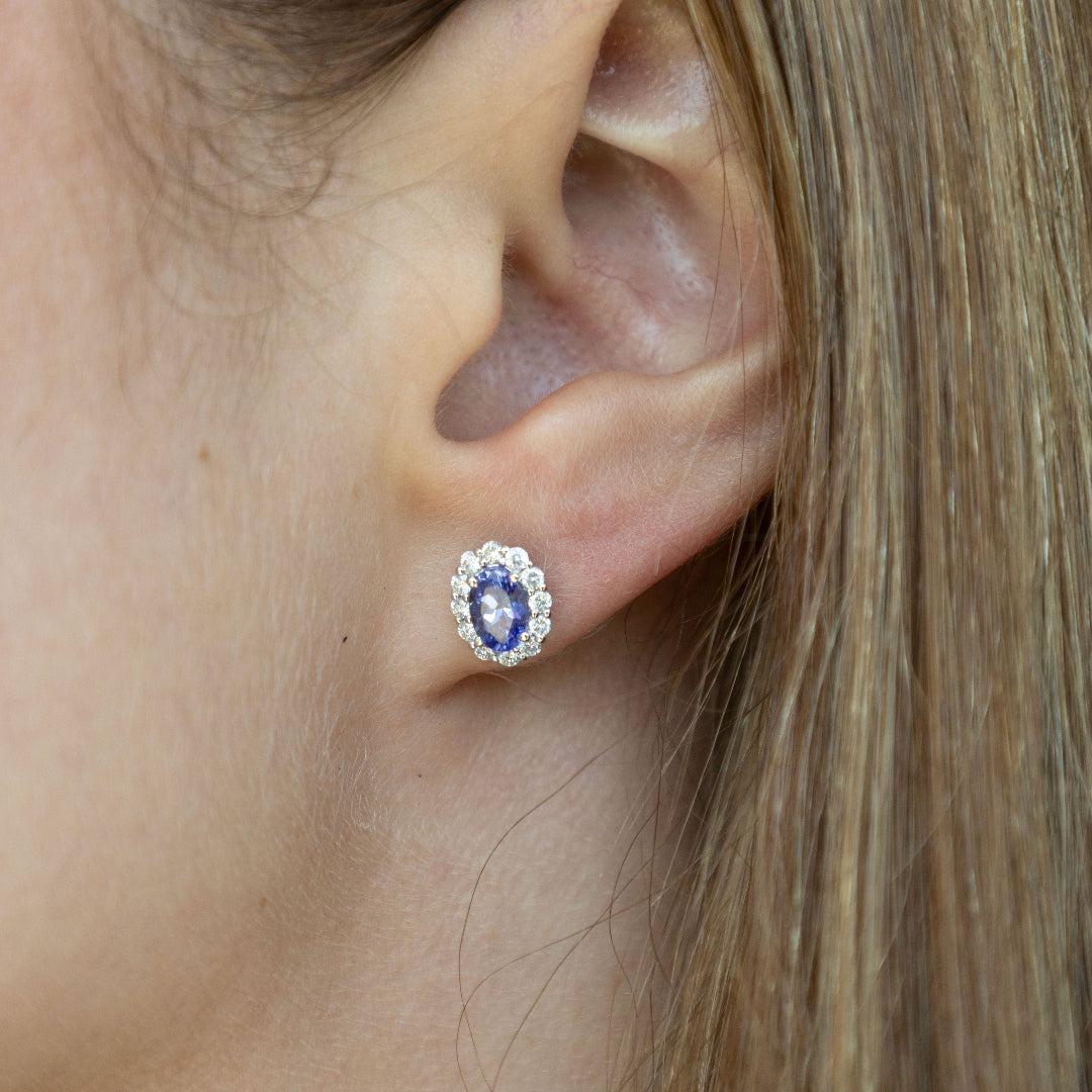 Aros Lux Oro Blanco 18 Kilates Diamantes