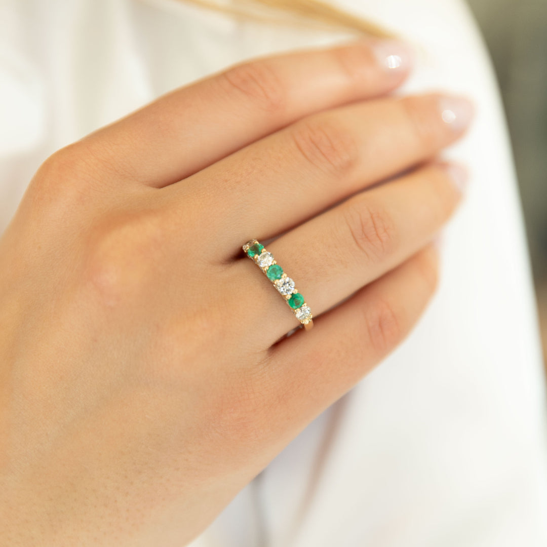 Anillo Julieta esmeraldas