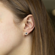 Aros Flor zafiros