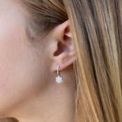 Aros flor doble Oro Blanco 14 Kilates