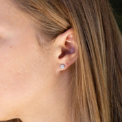 Aros multi diamante Oro Blanco 14 Kilates