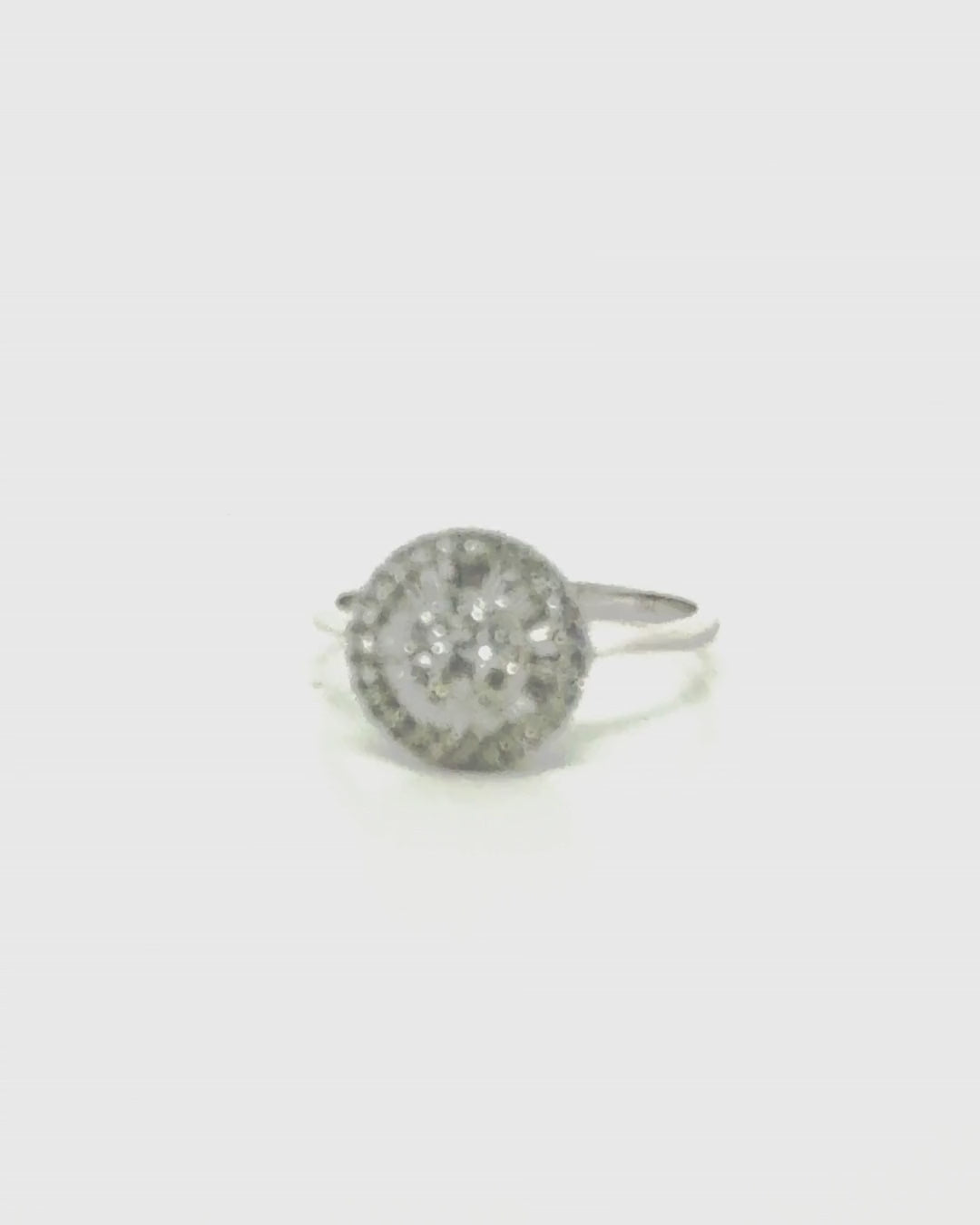 Anillo Roseta Oro Blanco 18 Kt Diamantes